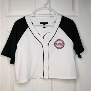 Forever 21 baseball crop tee.